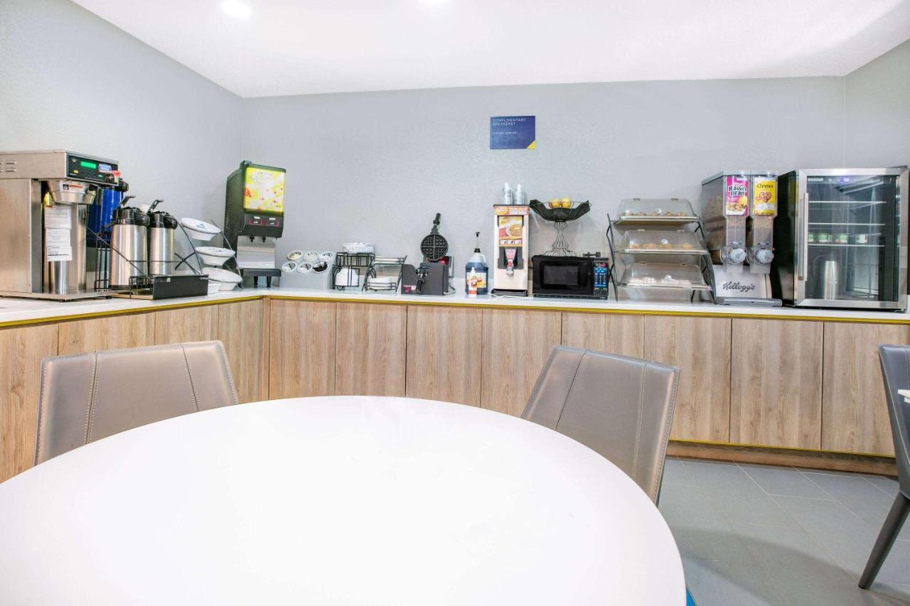 温德姆·贝克利麦克罗特客栈&套房酒店 外观 照片